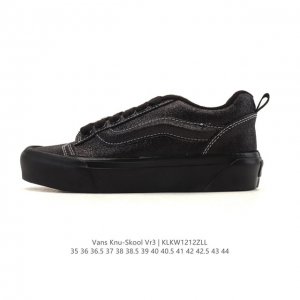 Vans Knu-Skool Vr3 Lx loafers with leather upper. The Campbell's Julian series l