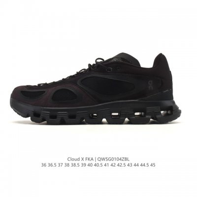 New Product: On Cloud X Fka Twigs Collaboration Running Shoes. A star shoe in th