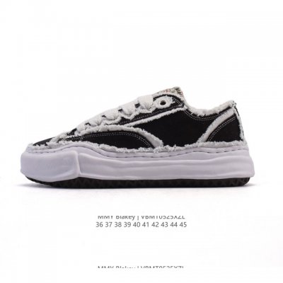 Company-Level Shawn Yue's Favorite Item Mmy Blakey Dirty Shoes Amiri Bone Shoes