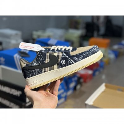 Value For Money Product Nike Air Force 1 '07 Air Force One Mid-Cut Versatile Cas