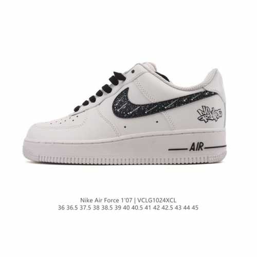 Company-grade Nike Air Force 1 '07 Low platform sneakers, featuring a thick sole