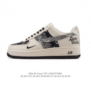 Nike Air Force 1 '07 Low, a versatile, low-top, thick-soled, height-enhancing ca