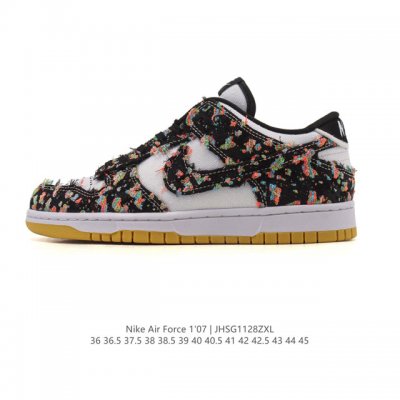 The Nike Dunk Low Retro sneaker is a retro skate shoe. Originally designed for