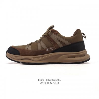 Company-level Ecco sneakers, a popular Xiaohongshu (Little Red Book) item, are a