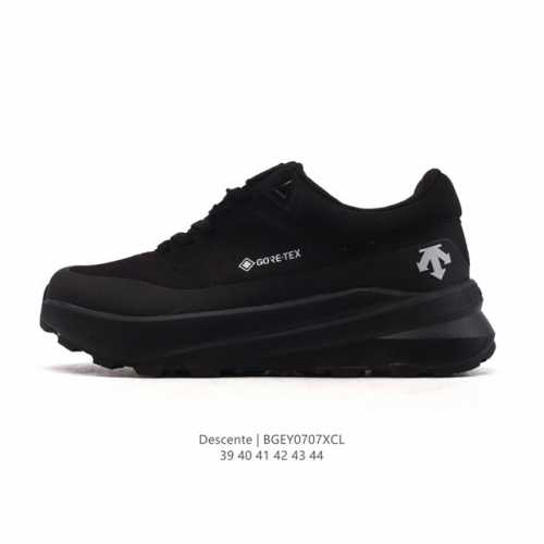 Company-level Descente men's Chron retro fabric sports casual shoes, comfortabl