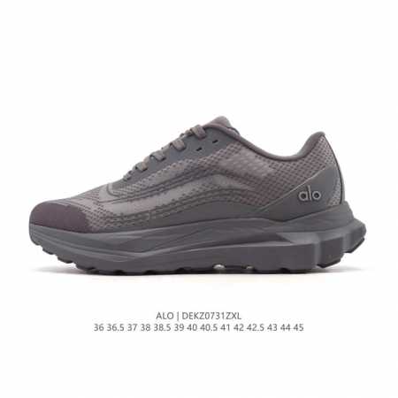 New, corporate-grade Alo Yoga Recovery Mode white sneakers. Comfortable, minimal - Click Image to Close
