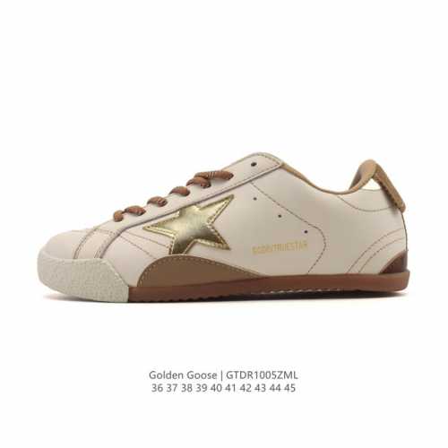 Company-grade Golden Goose Deluxe Brand Sstar sneakers, these are retro-style di