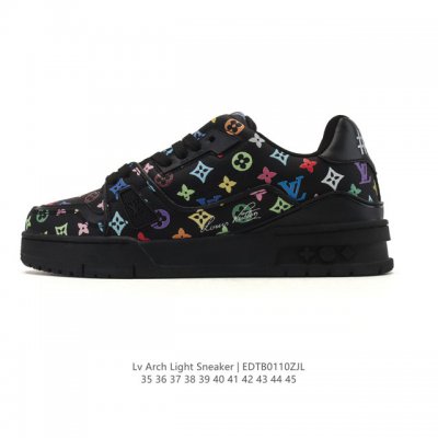 Company-grade Louis Vuitton Trainer Sneaker Low, a fashionable and stylish plat