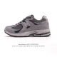 Alphabounce Instinct M Alpha This running shoe features a stretch upper and a co