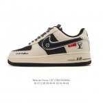 Company-grade Nike Air Force 1 '07 Low platform sneakers, featuring a thick sole