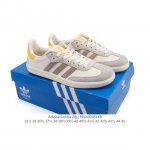 Cost-effective version of top-layer leather Adidas German training shoes Adidas