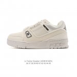 Louis Vuitton Trainer Sneaker Low, a stylish and trendy platform sneaker for men
