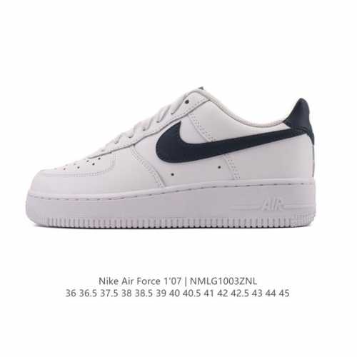 Company-grade Nike Air Force 1 '07 Low, platform platform sneakers, versatile an