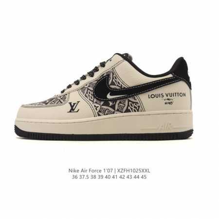 Company-grade Nike Air Force 1 '07 Low platform sneakers, featuring a thick sole - Click Image to Close