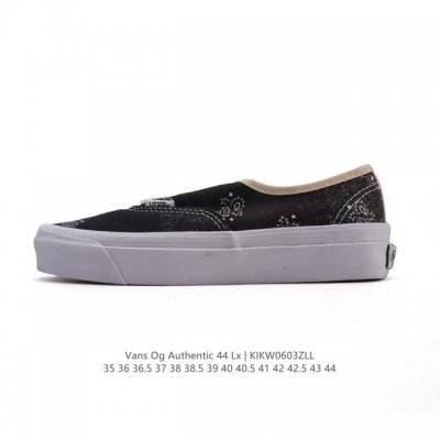 Corporate Nike Dunk Sb Low Custom Dunk Custom Dunk Sb, as the name implies, has