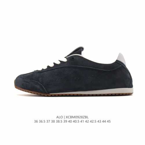 Alo Yoga Recovery Mode. Comfortable, minimalist white sneakers. Non-slip, wear-r
