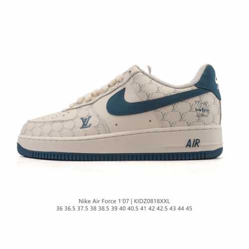 New Af1 Nike Air Force 1 '07 Low, a versatile sneaker with a thick, cushioned s