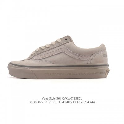 the moment you slip them on! Sizes: 35, 44, including half-size vulcanized shoes