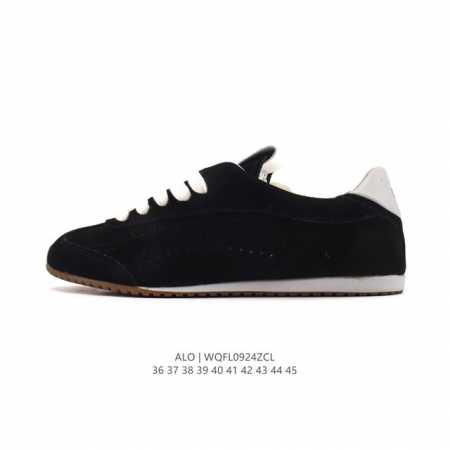 Alo Yoga Recovery Mode. Comfortable, minimalist white sneakers. Non-slip, wear-r - Click Image to Close