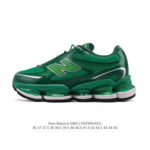 New arrival, a new model from New Balance! The New Balance 0 series features re