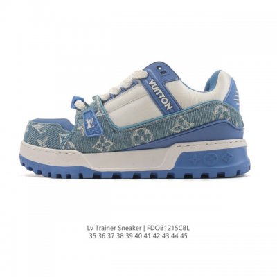 Company-grade Louis Vuitton Trainer Sneaker Low, a fashionable and stylish platf