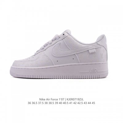 Nike Air Force 1 '07 Low, a versatile, low-top, thick-soled, height-enhancing, c