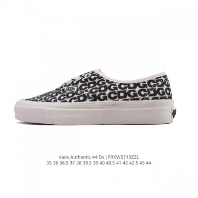 Vans Vault Og Authentic Lx high-end line. This time, Vans launched the new Origi