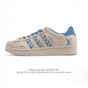 Nike Air Force 1 Low Original last and original cardboard to create a pure air f