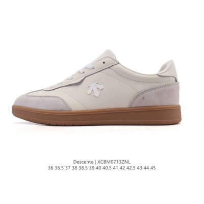 The company-grade Descente Chron, a unisex pair of vintage leather and canvas sn