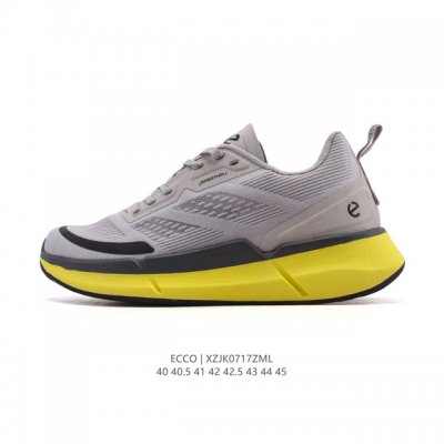 A new, versatile, casual Ecco men's outdoor casual shoe, a hot item on Xiaohongs