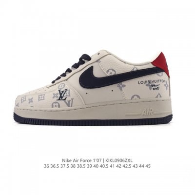 Nike Air Force 1 '07 Low, a versatile, low-top, thick-soled, height-enhancing c