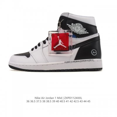 Company-grade Nike Air Jordan 1 Mid men's and women's basketball shoes, stylish