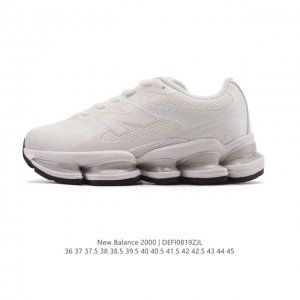 New arrival, a new model from New Balance! The New Balance 0 series features re