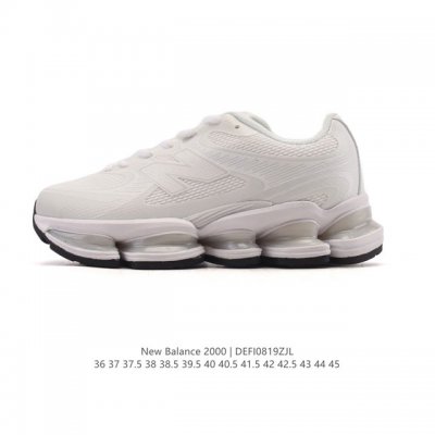 New arrival, a new model from New Balance! The New Balance 0 series features re