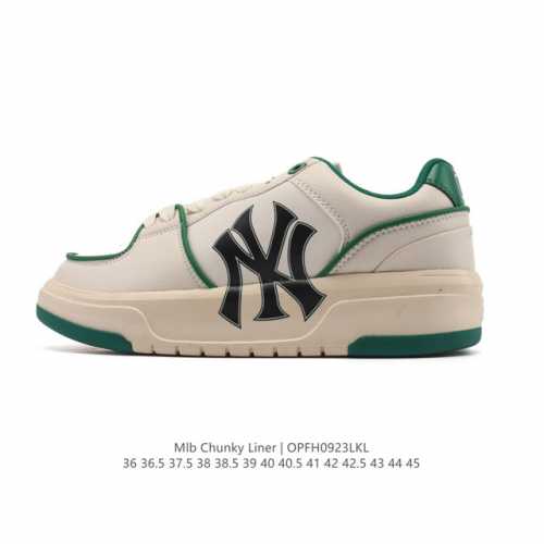 Mlb Chunky Liner Mid, a popular senior shoe, is a lightweight, thick-soled, vers