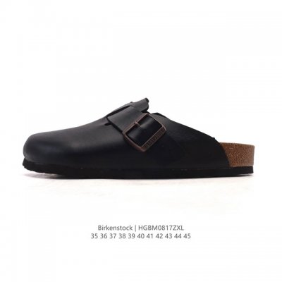 Birkenstock Boston Suede Shearling, a renowned German footwear brand, features l