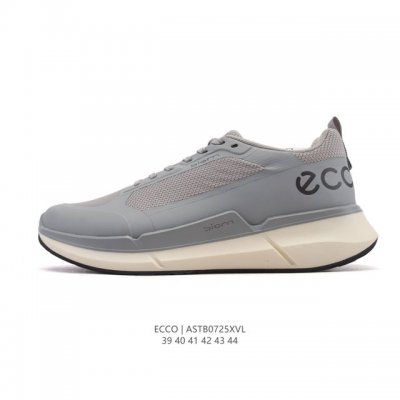 A new, versatile, casual Ecco men's outdoor casual shoe, a hot item on Xiaohongs