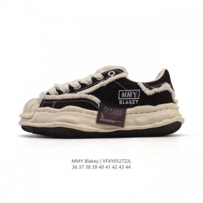Company-Level Shawn Yue's Favorite Item Mmy Blakey Dirty Shoes Amiri Bone Shoes