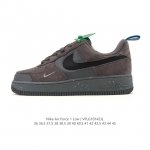Company-grade Nike Air Force 1 '07 Low platform sneakers, featuring a thick sole