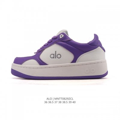 Alo Yoga Recovery Mode. Comfortable, minimalist white sneakers. Non-slip, wear-r