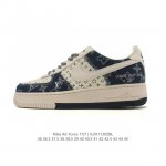 Nike Air Force 1 '07 Low, a versatile, platform, low-top, casual athletic sneak