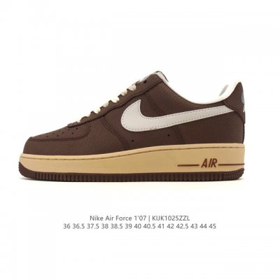 Nike Air Force 1 '07 Low, a versatile, platform, low-top, casual athletic shoe w