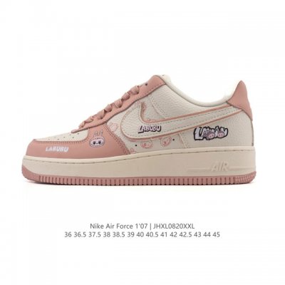 New Af1 Nike Air Force 1 '07 Low, a versatile sneaker with a thick, cushioned s