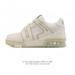 Company-grade Louis Vuitton Trainer Sneaker Low, a fashionable and stylish plat