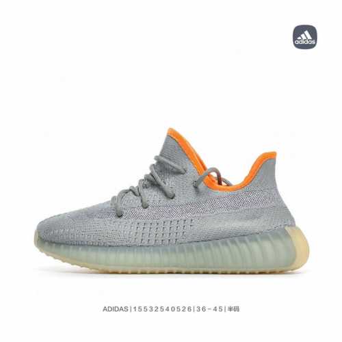 Blind Box Two Pairs Thousands of Pairs Stock Available, Yeezy 350 Really Explosi