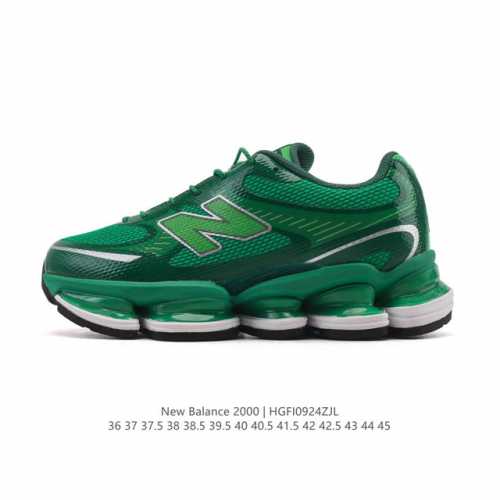 New arrival, a new model from New Balance! The New Balance 0 series features re