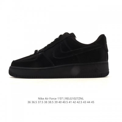 Company-grade Nike Air Force 1 '07 Low platform sneakers, featuring a thick sole