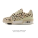 Company-grade Louis Vuitton Trainer Sneaker Low, a fashionable and stylish plat