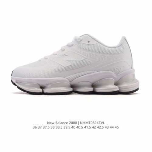 New arrival, a new model from New Balance! The New Balance 2000 series features