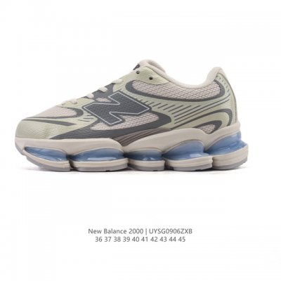 New arrival, a new model from New Balance! The New Balance 2000 series features